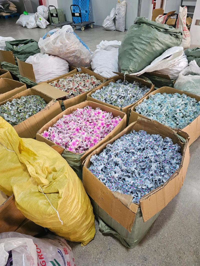 家居生活用品：让家更温馨的小细节